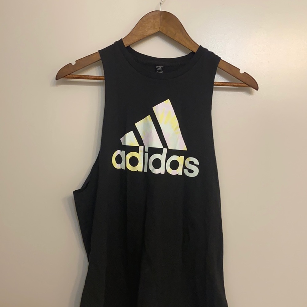Adidas workout top